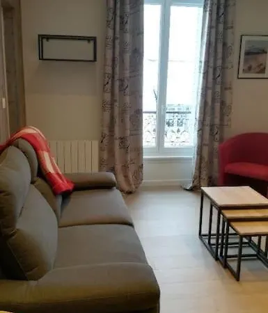 Le Sarciron 210, Centre Du Dore Apartment *